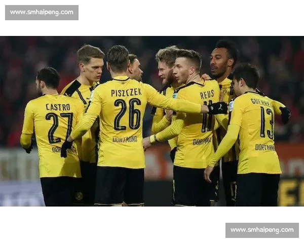 德甲足球联赛发展特点与全球化背景下的竞争力提升分析